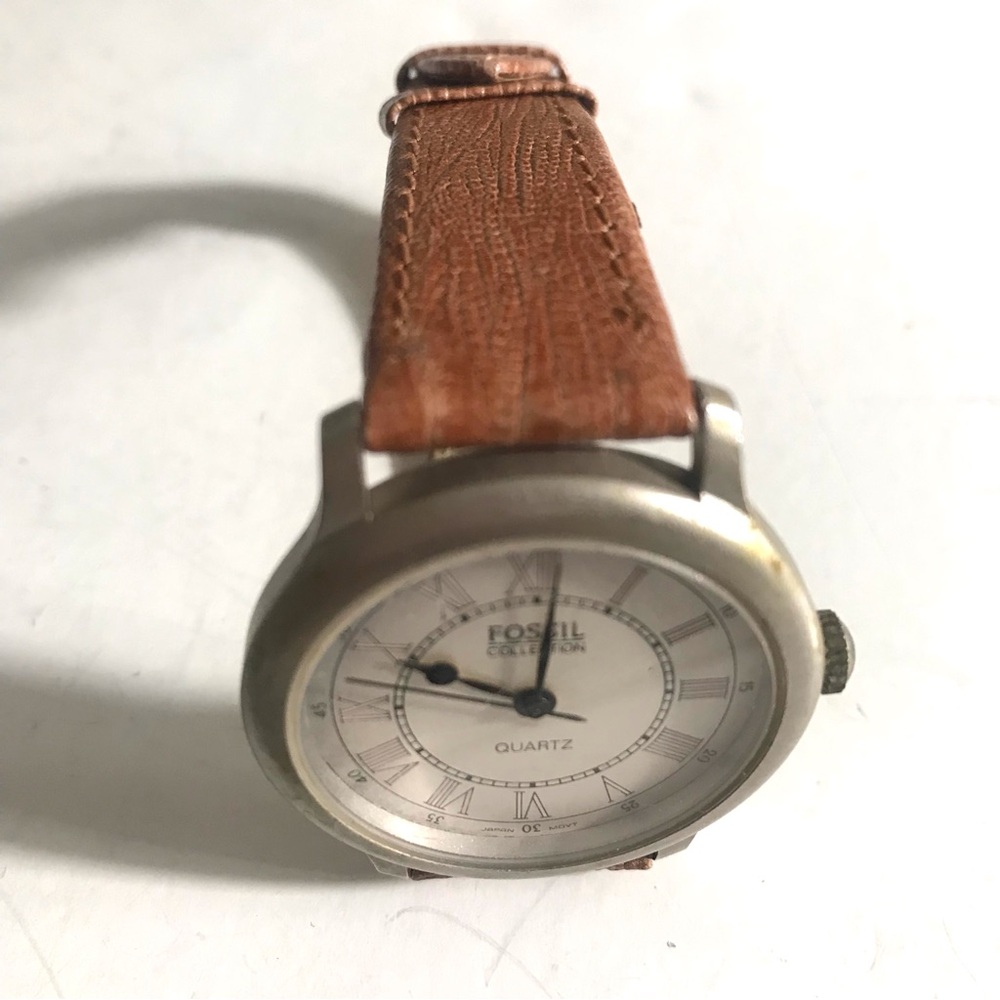 Fossil Women's Brown Leather Strap Quartz Watch